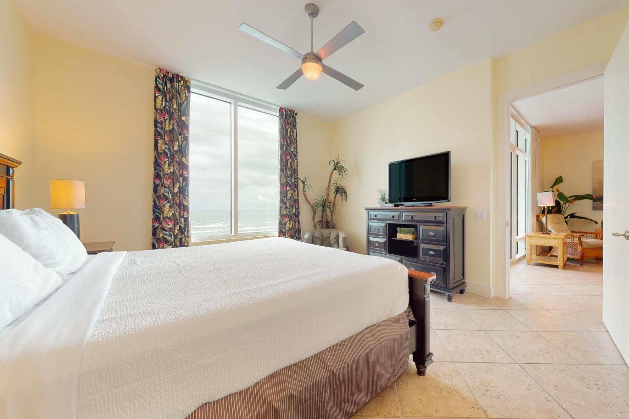 Sapphire Condominiums South Padre Island Room photo